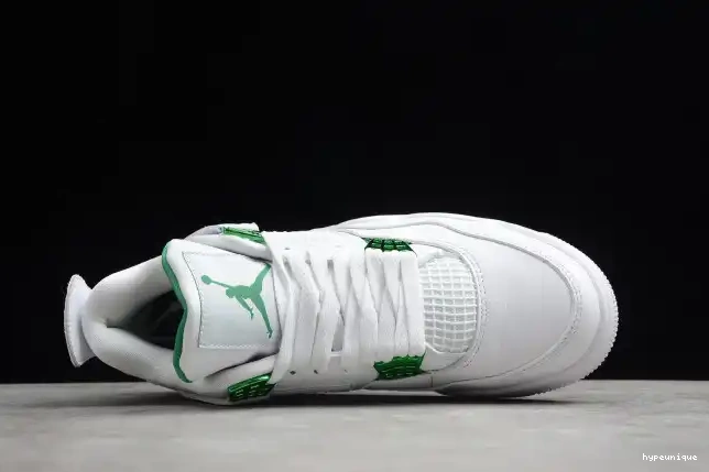 HYPE CT8527-113 Green Pine Air 4 Jordan 0505
